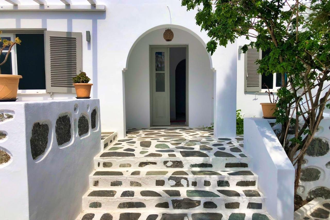 Eleven Rooms Mykonos Town Bagian luar foto